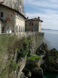 Galleria delle mie foto (più o meno) artistiche. Capitolo terzo: SANTA CATERINA (LAGO MAGGIORE)