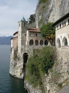 Galleria delle mie foto (più o meno) artistiche. Capitolo terzo: SANTA CATERINA (LAGO MAGGIORE)