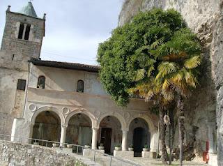 Galleria delle mie foto (più o meno) artistiche. Capitolo terzo: SANTA CATERINA (LAGO MAGGIORE)