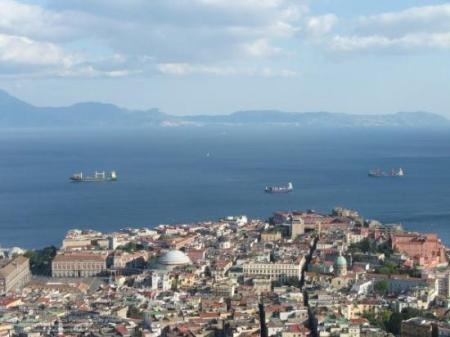 Napoli in controtendenza: stabili i prezzi di vendita delle case
