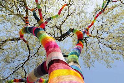 yarn bombing_Ute Lennartz-Lembeck