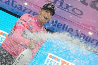 Giro d'Italia, il pagellone finale: brillano Hesjedal, De Gendt, Cavendish e Rambo