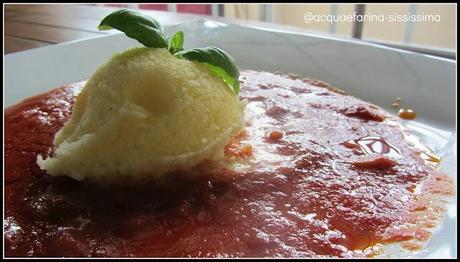 ...gelato all'olio extravergine di oliva su passata di pomodoro...