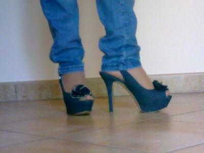 Scarpe // Guess Jeans