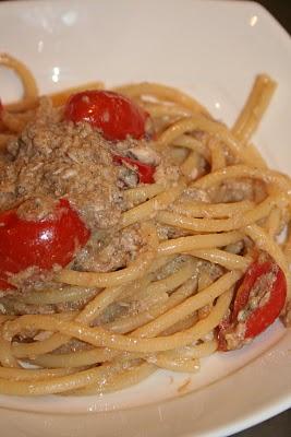 Bucatini alici e pecorino