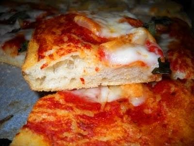 La pizza di Bonci a casa mia ( e blob nel frigo)!