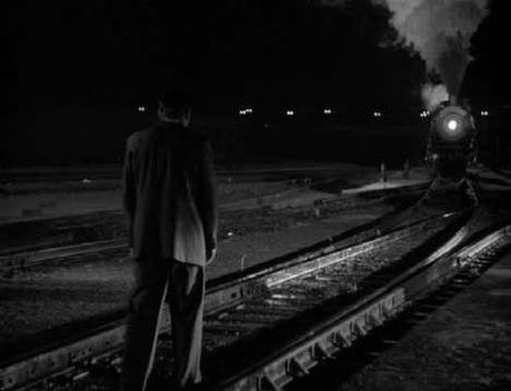 La paura diventa sempre più grande: l’uomo è all’ultimo istante della decisione