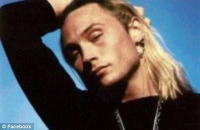 IL MARITO DI GWEN STEFANI COME CORONA??