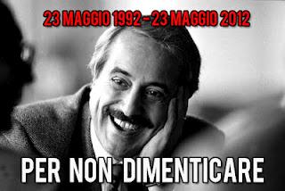 Falcone e i suicidi settimanali