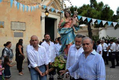 A Chiesa Nuova chiusa mese di Maggio