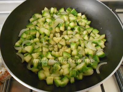 Zucchine con Uova e Formaggio- Cucuzzielli Caso e Ova