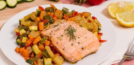 salmone a vapore con verdure