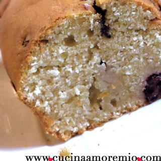 Plumcake integrale alla ciliegia