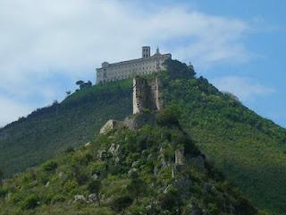 Esercizi di paesologia: Cassino (FR).