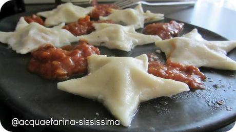 ...stelle di pasta ripiene profumate al limone...