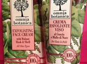 Review: Scrub Omnia Botanica
