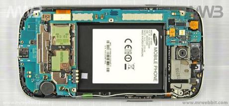 samsung galaxy s3 aperto parte posteriore vista motherboard