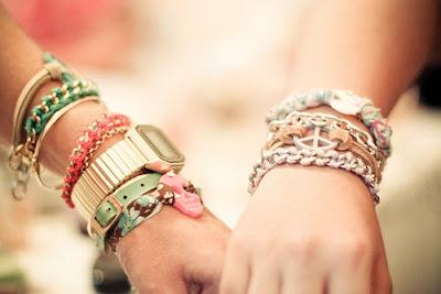 TRENDS ... bracelets!