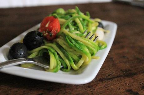 Spaghettata di zucchine con calamari