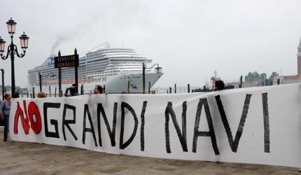 Venezia, la guerra contro le crociere.