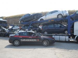 Ardea: bloccato traffico d'auto rubate con la Bulgaria. Cinque arresti