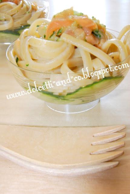 Linguine fredde al salmone e cetrioli