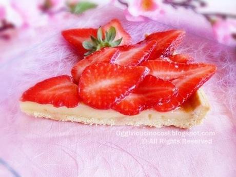 Crostata di Fragole con crema alla panna cotta