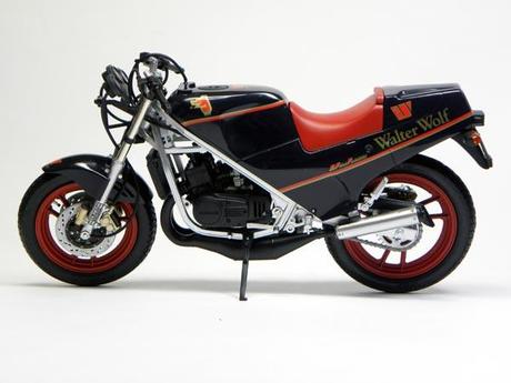 Suzuki RG 250 Γ Walter Wolf by The uesan's Page