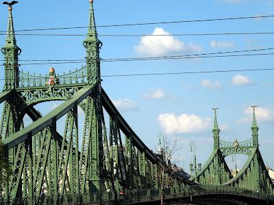 Budapest: solo dettagli