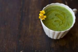 Crema vellutata facile di zucchine e carote