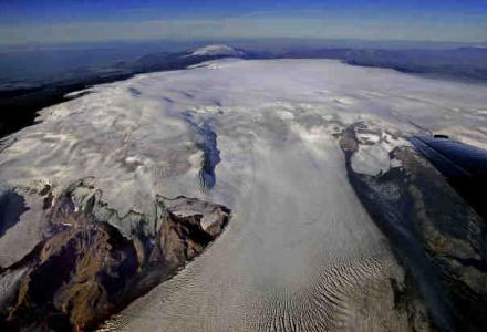 FORTE SCIAME DI TERREMOTI SUL VULCANO KATLA