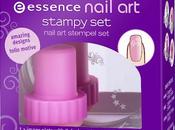 ESSENCE: Nail stampy