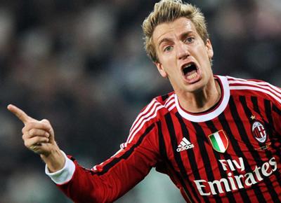 Ag.Maxi Lopez apre al Napoli: “Maxi e’ pronto a far parte del…”