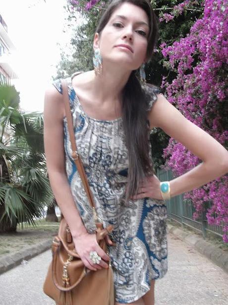 Foulard dress