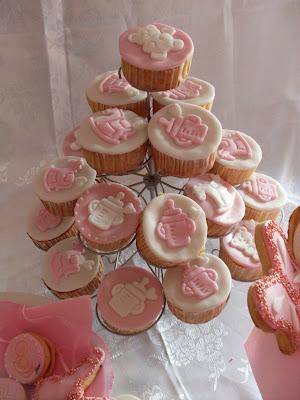 cupcakes and cookies decorati