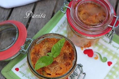 A pasta o fuinu (anelette al forno) e il palermitano in gita