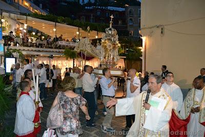 CORPUS DOMINI   a Positano