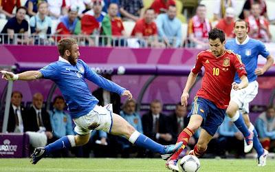 WEEK-END +24 - Debutta l'Italia a Euro 2012, è pareggio con la Spagna