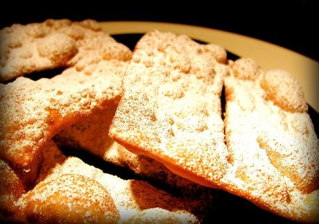 CHIACCHIERE O GALANI, MA ANCHE LATTUGHE