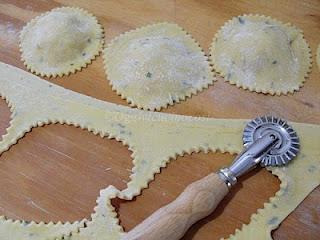 Girasoli con farina di Ceci- Ripieni di crema di carciofi e gamberi