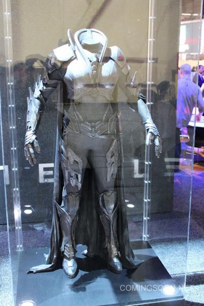 Al Licensing Expo di Las Vegas dominano i costumi di Superman e Jor-El direttamente da Man of Steel