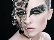 segreto della bellezza nelle mani make artist