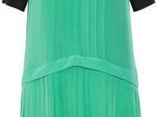 Victoria Beckham porter: delizioso abito verde menta