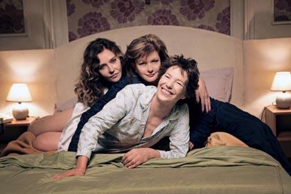 Jane Birkin, Caroline Cellier e Catherine Jacob adorabili amiche 1jpg