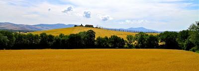 entrare in Val d'Orcia