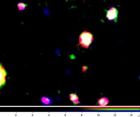 La più distante galassia a redshift 7