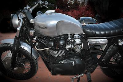 Bonnie cafè racer by Fugar