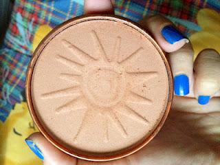 Mai più grigia con la Natural Bronzer di Rimmel