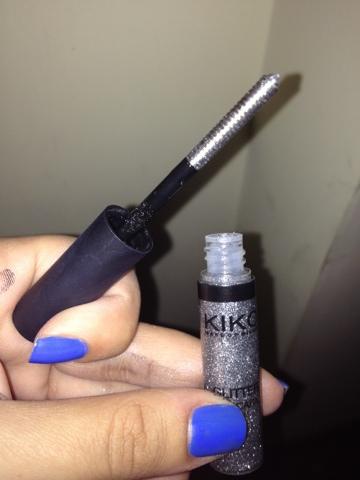 Luccica anche tu con il glitter mascara di Kiko