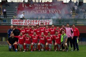 Calcio pazzo:follia del centravanti del Chiusano San Domenico che schiaffeggia l’arbitro, partita sospesa tra l’incredulità del pubblico